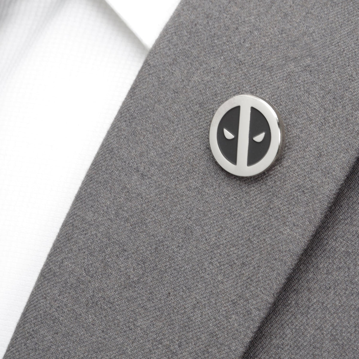 Marvel Deadpool Silver Mask Lapel Pin